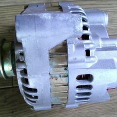 MB-190E-23,25-16Vコスワースエンジン用ハイ電圧オルターネーター日本製の画像