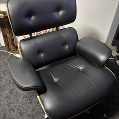 リプロダクト イームズラウンジチェア オットマン付　イスの画像