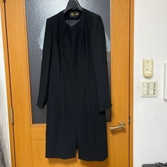 喪服東京ソワール通年3点セット11号1回着用大甲橋近く7イレブンで受け渡しの画像