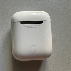 (ジャンク)Apple AirPods 充電ケース の画像