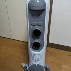 美品 DeLonghi オイルヒーター RHJ45M0912SGの画像