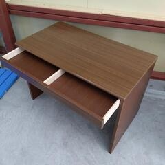 20250731001　家具　机の画像
