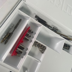 マキタ　充電ドライバーの画像
