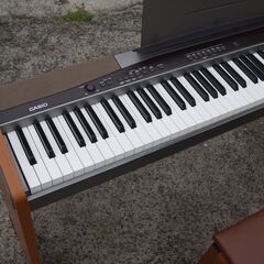 CASIO カシオ　電子ピアノ プリヴィア PX-100 88鍵盤　ペダル付き Amazon | カシオ（CASIO）電子ピアノ Privia 多機能タイプ PX
