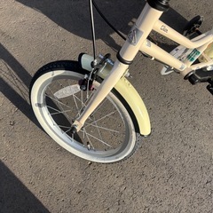子ども用補助付き自転車の画像