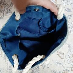 バック2点の画像