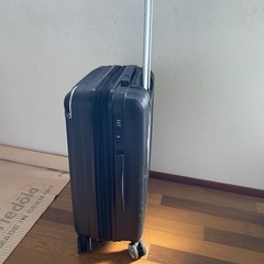 キャリーケースの画像