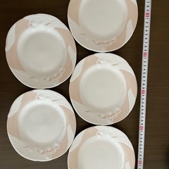 皿、コップの画像