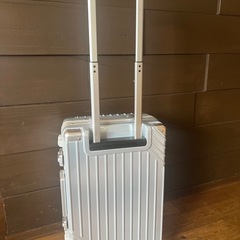 キャリーケースの画像