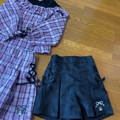 子供と来る女性のみ直接渡し】サンリオクロミちゃんセットアップの画像