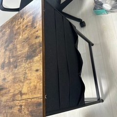 早い者勝ちオフィステーブルの画像