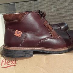 Flexi 本革　デザートブーツ　新品未使用　メンズ27～27.5cmの画像