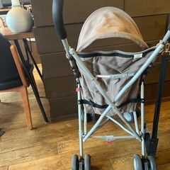 ベビーカーの画像