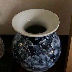 花瓶・つぼ（有田焼）の画像