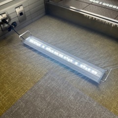 アクロ OVAL LED 600 3250lm BRIGHT 水槽 照明 熱帯魚 アクアリウム ライト 60cmの画像