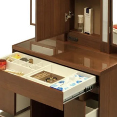 2019年に大塚家具で購入　ロッシェル75/三面鏡収納の画像