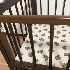 ベビーベッドの画像