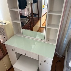 ドレッサー