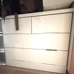 白　タンス　衣装収納の画像
