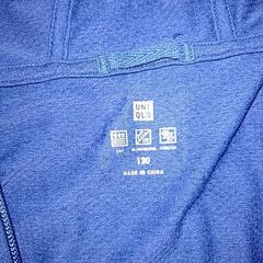 UNIQLO(125~135)UV対策パーカーの画像