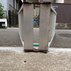 アルミ製の梯子　ハシゴ　脚立の画像
