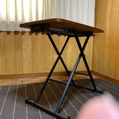 昇降式テーブルの画像