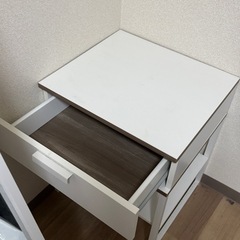 シェルフ　キャビネットの画像