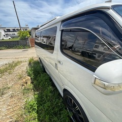 100系ハイエースの画像