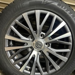 LX570 純正ホイールスタッドレス付の画像