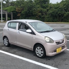 ダイハツ ミライースの画像