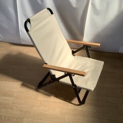 No.118　アウトドアチェア　リクライニング３段　ベージュ　（豊橋市収集業務課リユース家具）の画像