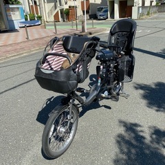 パナソニック電動自転車子供乗り2人椅子付きの画像