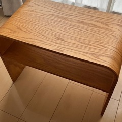 【新品未使用】3way 木製サイドテーブル／コの字型・完成品・収納付きの画像