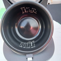 炊飯器の画像