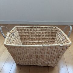 バスケット2個セットで差し上げますの画像