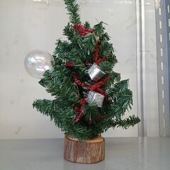 【5-14-16】クリスマスツリー　０円の画像