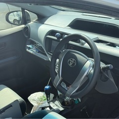 トヨタ　アクア　車検1年付きの画像