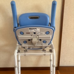 美品　●パナソニック●ミドルSPワンタッチおりたたみ　シャワーチェア［ユクリア］の画像