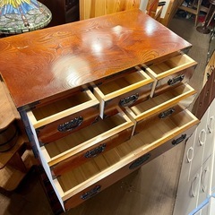 【武蔵小山店】 和箪笥　7段　10杯　和タンス　民芸家具　アンティーク家具　レトロ家具　昭和レトロ　整理箪笥　着物収納　木製チェスト　和家具　桐箪笥風　収納家具　古家具　ヴィンテージ家具　和モダン　民芸調　箪笥　タンス　チェストの画像