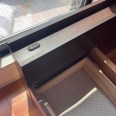 収納付きダブルベッドの画像