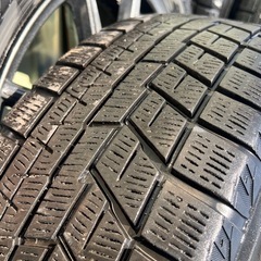 【エスティマ等に】215/60R17 ４本セットの画像