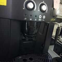 デロンギ コーヒーマシーンの画像
