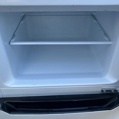 【札幌市の方必見！送料無料！】HISENSE 冷蔵庫　HR-B1201 2020年製の画像