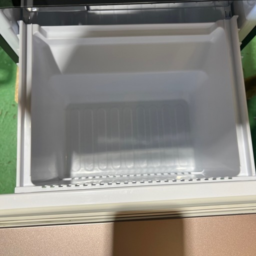 SHARP  シャープ　冷蔵庫　137L