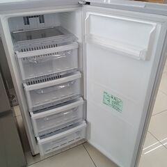 ★リユースのサカイ日立店★HJ7269 MITSUBISHI 冷凍庫 121L 19年製 動作確認／クリーニング済み の画像