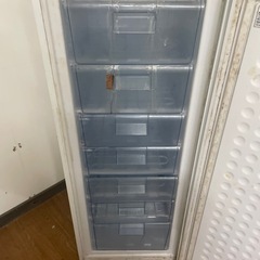 アイリスオーヤマ冷凍庫の画像