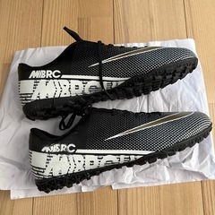 【新品・未使用】サッカースパイク27.5cmの画像