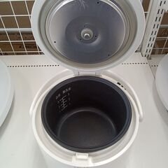 リユースのサカイ栃木店★ジモティ割あり★ アイワ・ジャパンマーケティング 炊飯器 NRS-T30A 3合 18年製 動作確認／クリーニング済み TC10034の画像