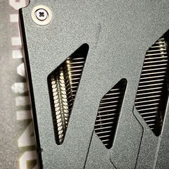 美品 MSI Radeon RX 6600 XT GAMING X 8GB GDDR6 AMDの画像