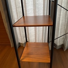 【ちょっとした勉強やお仕事に！】カウンターテーブルの画像